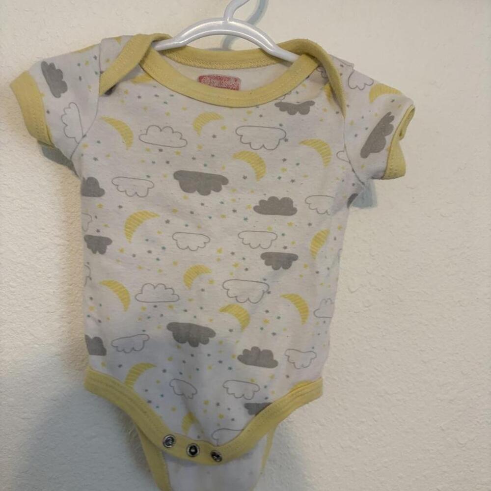 Baby bodysuit with gray/yellow clouds and moons, size 0/3 months. Cotton &